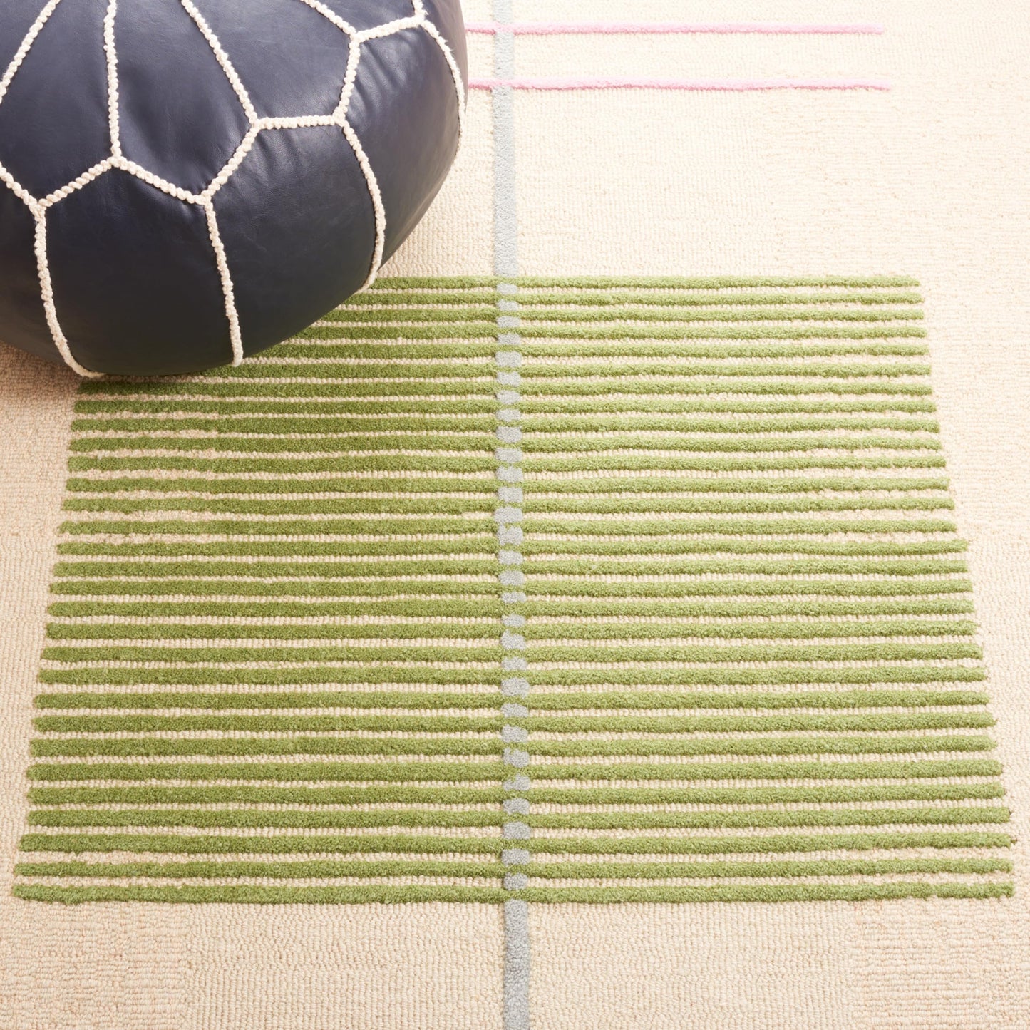 SAFAVIEH Genre Collection Runner Rug - 2'3" x 8', Beige & Green, Geometric Design, Handmade Wool, Ideal for the Living Room, Bedroom, Dining Room (GRE204B-28)