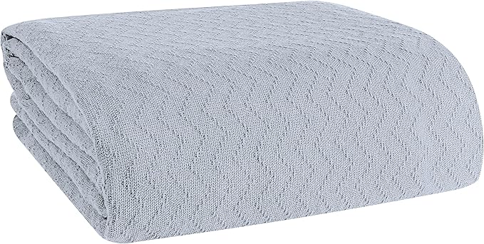 BELIZZI HOME 100% Cotton Bed Blanket, Breathable Thermal Blanket King Size, Soft Chevron 90inchx102inch, Perfect for Layering Any All Season, Light Grey, (90inchx102inch)