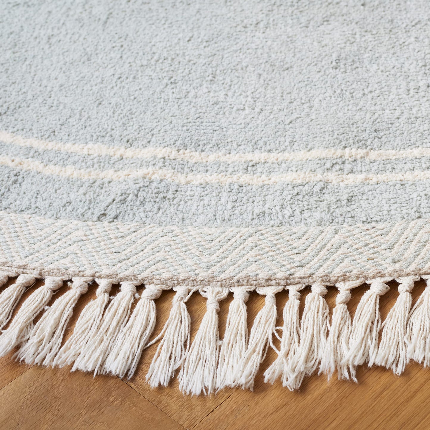 SAFAVIEH Washable Rug Easy Care Collection - 6' Round, Light Blue & Ivory, Handmade Cotton, Easy to Clean, Ideal for Living Room, Bedroom, Dining Space (ECR211J)
