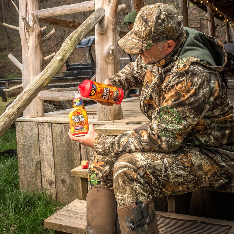 Wildlife Research Center Scent Killer Gold Spray & Refill (44 FL OZ) – Hunting Scent Eliminator with Hunt Dry Technology – Odor Prevention & Maximum Performance After Drying – Scent Control for Deer