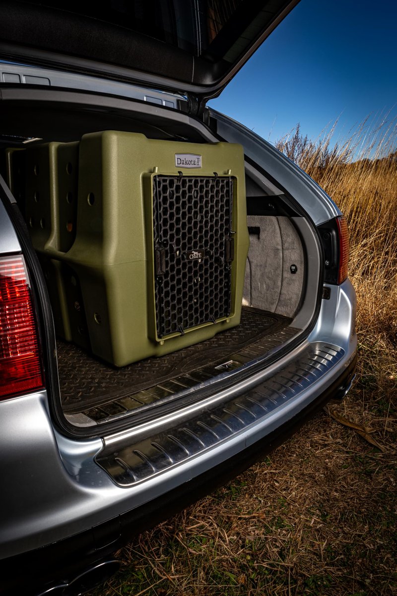 Dakota 283 Canine Rough and Tough Economy Dog Crate w/Removable Two-Way Door - Heavy Duty Outdoor Kennel for Large Breed Dogs (Olive, Large)
