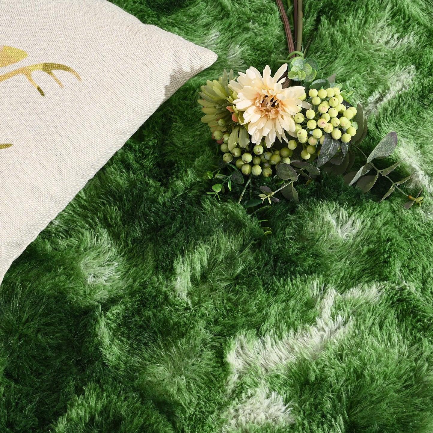 DweIke Fluffy Dark Green Rugs for Bedroom Living Room, 3x5 Feet Soft Plush Shaggy Tie-Dyed Forest Moss Green Girls Boys Kids Rug, Non-Slip and Machine Washable Carpet for Dorm Nursery Decor