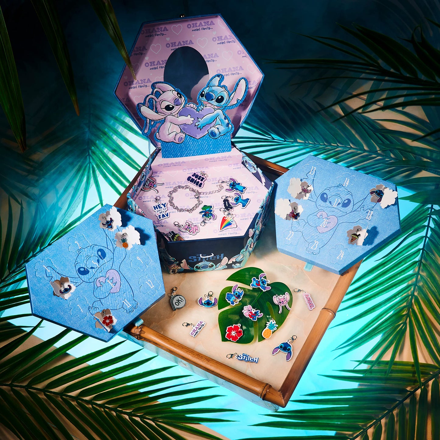 Disney Stitch Advent Calendar 2025 for Kids Teens DIY Fill Your Own Wall Hanging or Jewellery Charm Bracelet Christmas Countdown Calendar Stitch Gifts (Blue Stitch Jewellery)