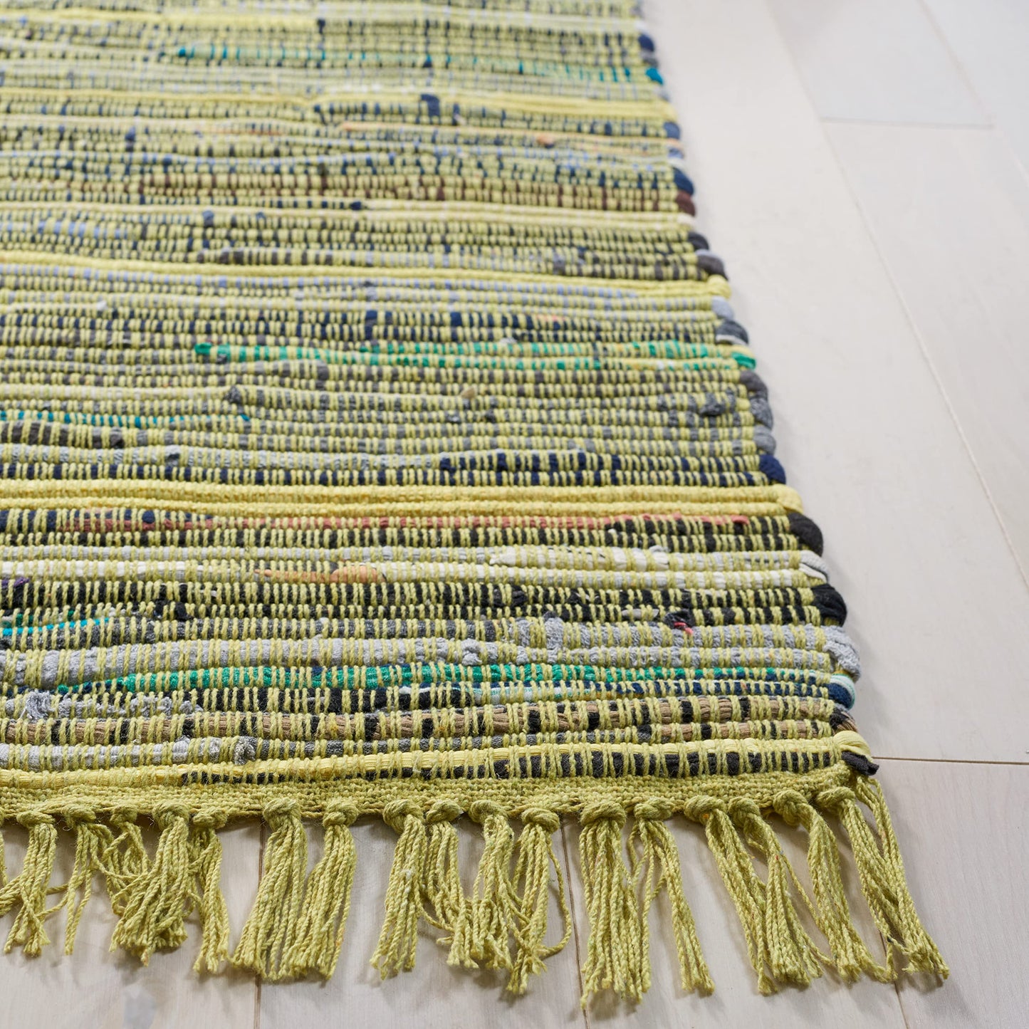 SAFAVIEH Rag Rug Collection Area Rug - 5' x 8', Light Green & Multi, Handmade Boho Stripe Cotton, Ideal for High Traffic Areas in Living Room, Bedroom (RAR127D)