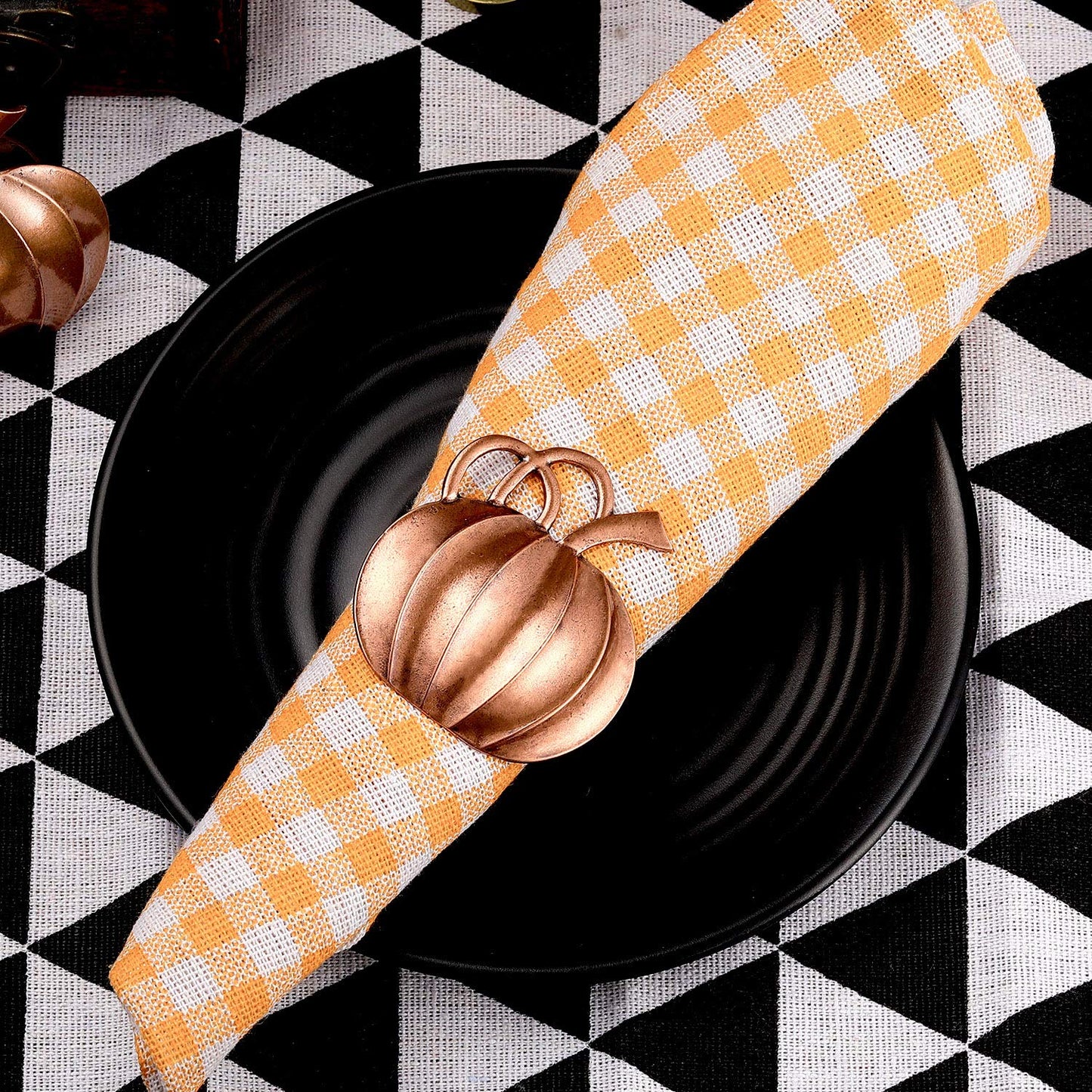 Patelai 6 Pieces Pumpkin Napkin Rings Fall Napkin Holders Thanksgiving Halloween Dinner Tables Rings for Thanksgiving Dinner Party Weddings Family Gatherings (Bronze)