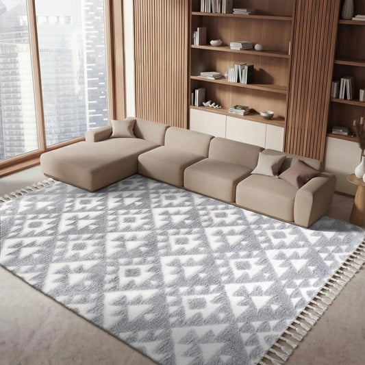 SAFAVIEH Moroccan Tassel Shag Collection Area Rug - 6'7" x 9'2", Grey & Ivory, Non-Shedding & Easy to Clean, Plush High-Low Texture, Ideal for Living Room, Bedroom, Dining Space (MTS688G)