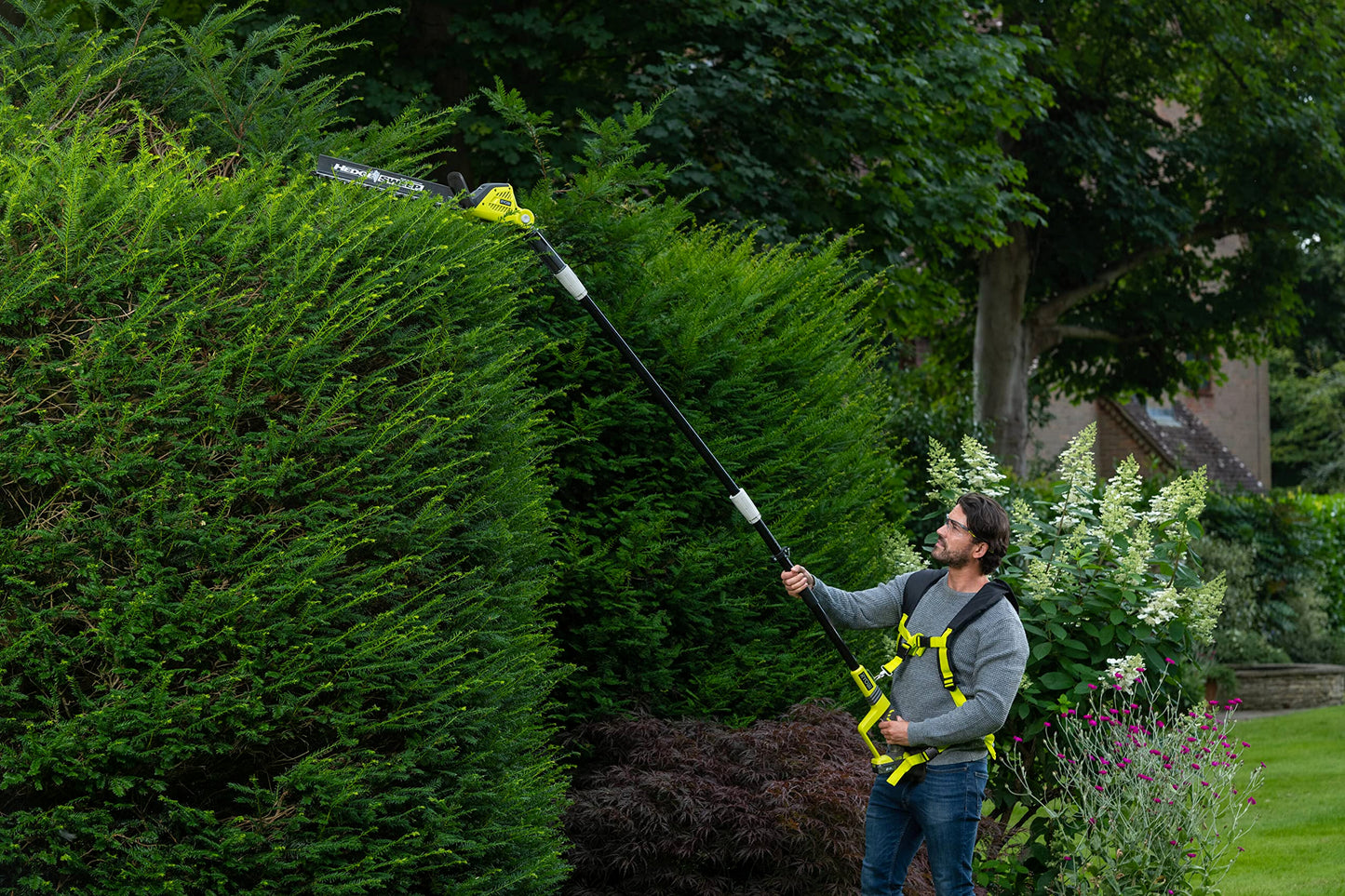 Ryobi ONE+ 18V OPT1845 Cordless Pole Hedge Trimmer, 45cm Blade (Body Only)
