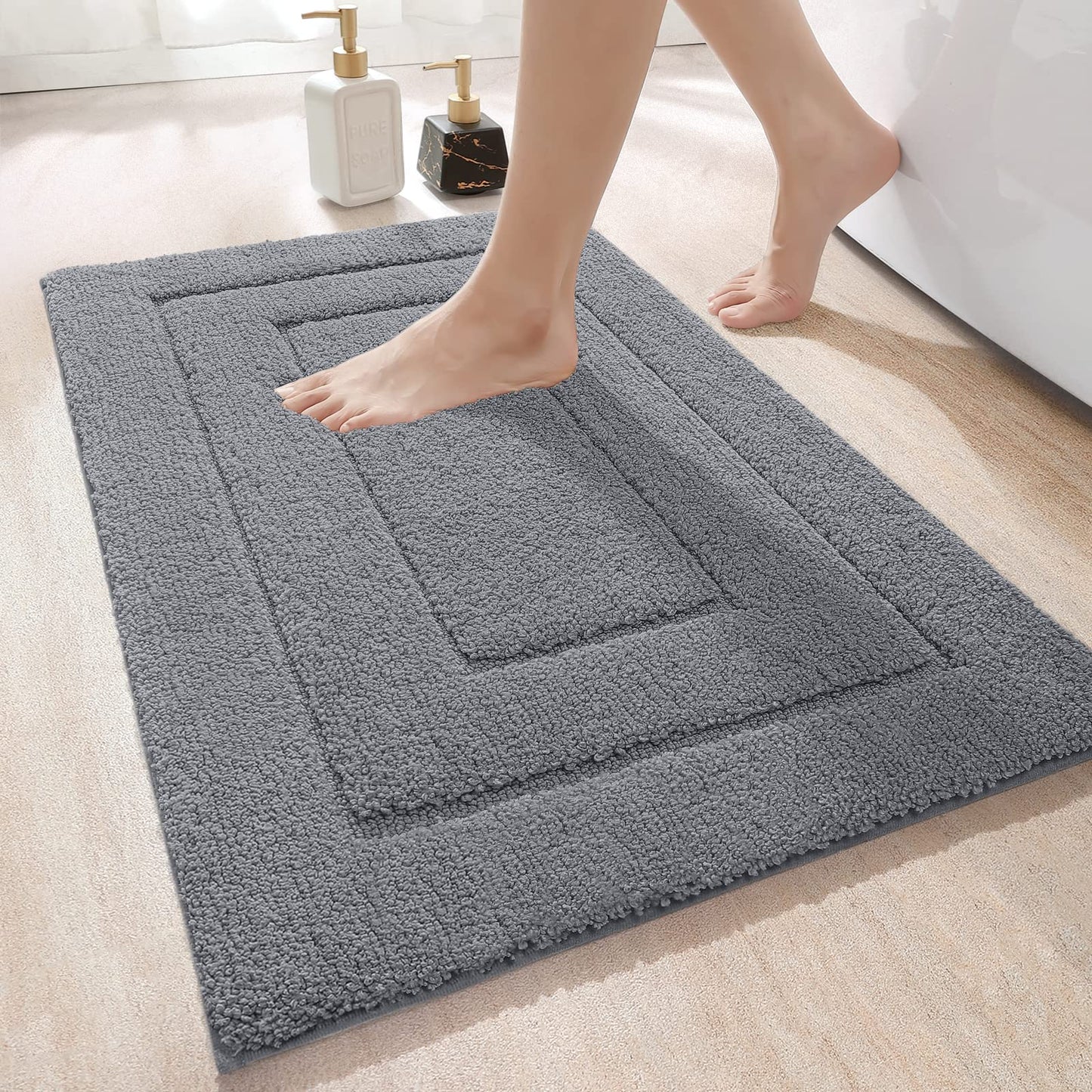 DEXI Ultra Soft Bath Mat 40 x 60 cm, Non-Slip Absorbent Microfiber Mats, Machine Washable Quick Dry Rugs, Bathroom Accessories Decor, Grey