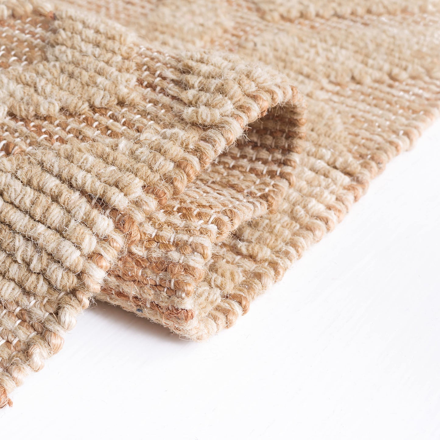 SAFAVIEH Natural Fiber Collection Area Rug - 6' x 9', Natural & Beige, Flat Weave Farmhouse Geometric Jute & Wool Design, Ideal for High Traffic Areas in Living Room, Bedroom (NF381A)