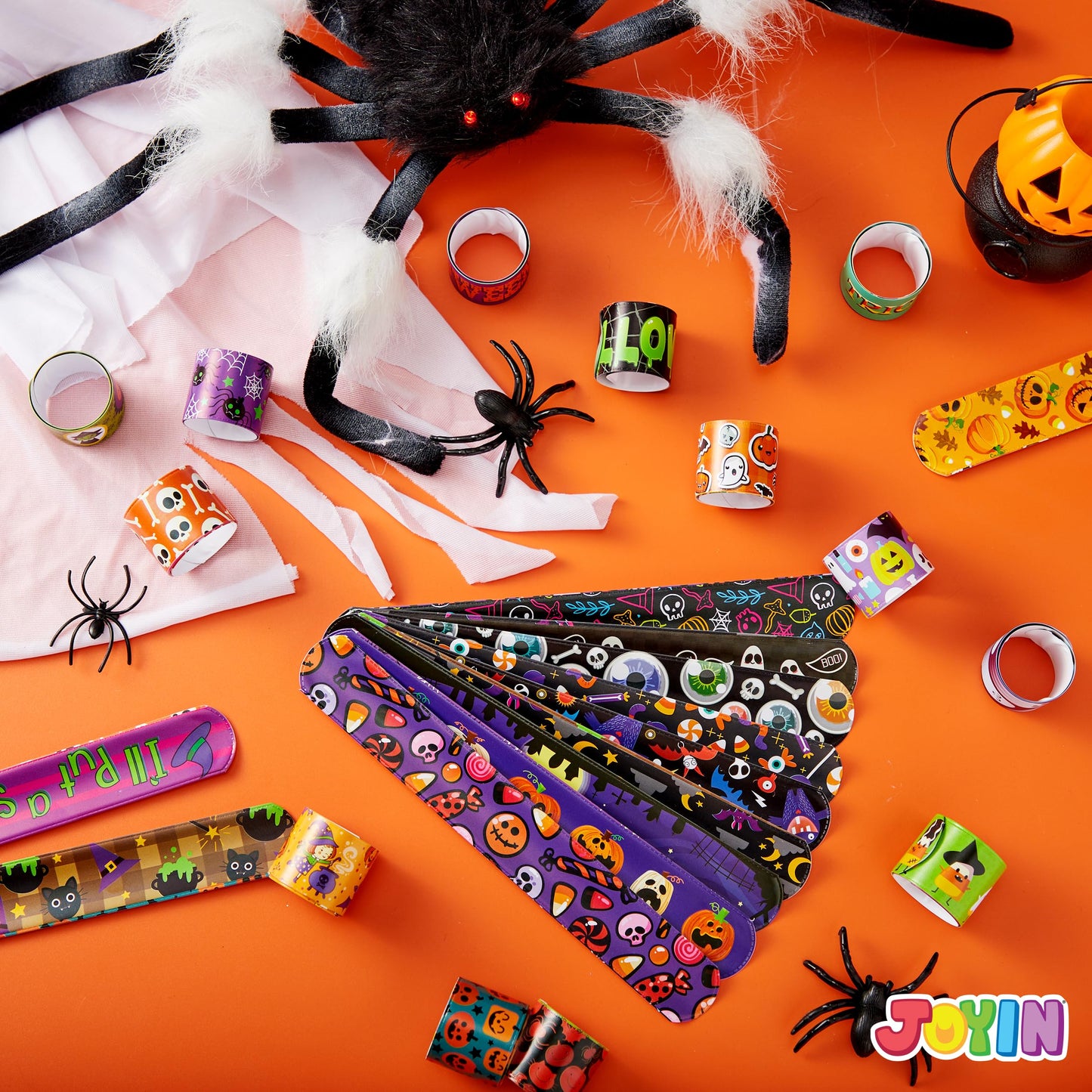JOYIN 100 PCS Halloween Slap Bracelets for Kids, Halloween Bracelets Bulk for Girls Boys Gifts, Friendship Bracelets Snap Bracelets for Halloween Party Favors Goodie Bag Fillers