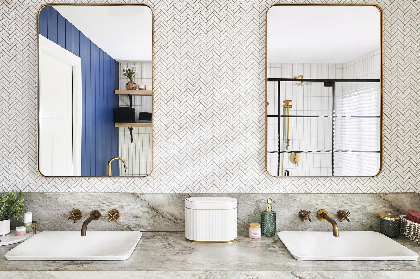 ELPHECO Mini Trash Can with Lid Small Desktop Lid, 1.3 Gallon Countertop Automatic Garbage Can, Commercial Tiny Motion Sensor Waste Basket for Bathroom, Coffee, Bedroom, Office