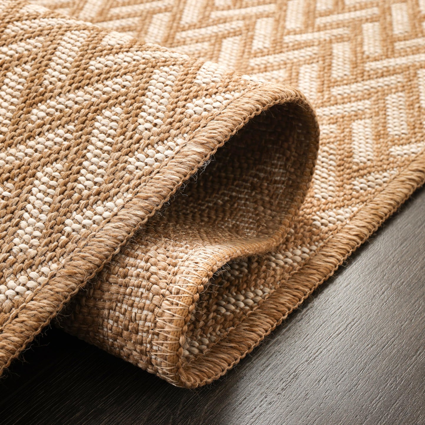 Fame Rugs Natural Indoor Outdoor Entryway Mat - Jute Look Modern Chevron Herringbone Pattern Flatweave - for Entrance, Bathroom, Farmhouse Boho Neutral Doormat Decor (2'x3' Tan/White)