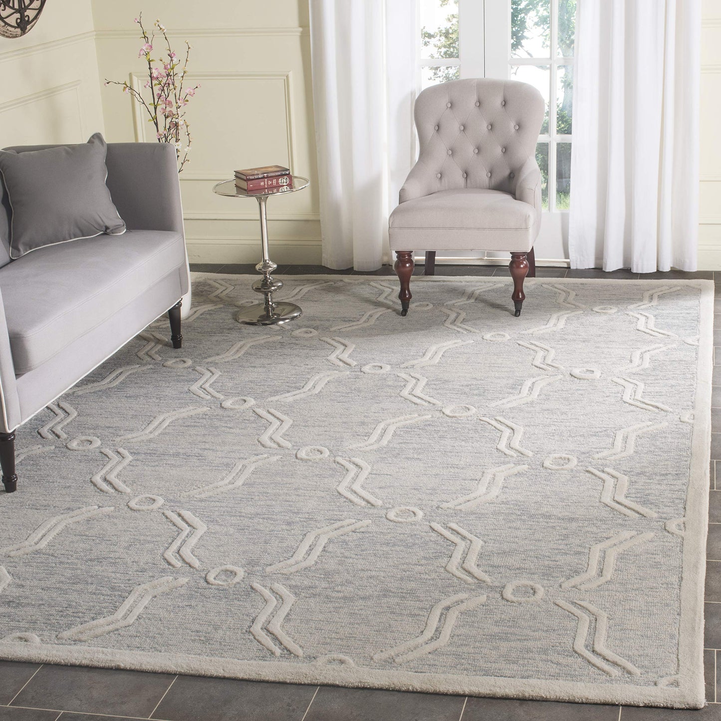 SAFAVIEH Area Rug 8x10 - Cambridge Collection - Large - Light Grey & Ivory, Handmade Wool, Moroccan Design, Ideal for Living Room, Bedroom, Office, Dining Space (CAM728G)