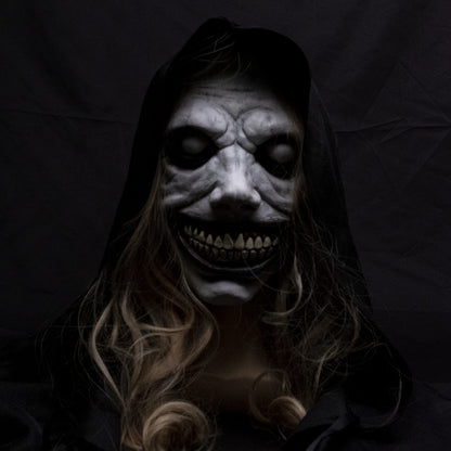 Wellinology Smiling Demon Halloween Scary Mask, Latex Creepy Realistic Ghost Devil Zombie Cosplay Costume Mask Party Props (White Smiling Demon)