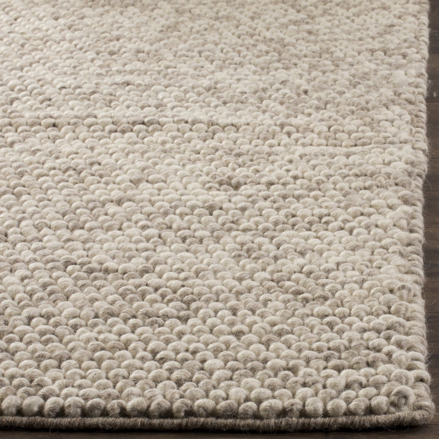 SAFAVIEH Area Rug 4x6 - Natura Collection - Beige, Handmade Wool Blend, Textured Design, Ideal for Living Room, Bedroom, Dining Space (NAT620B)