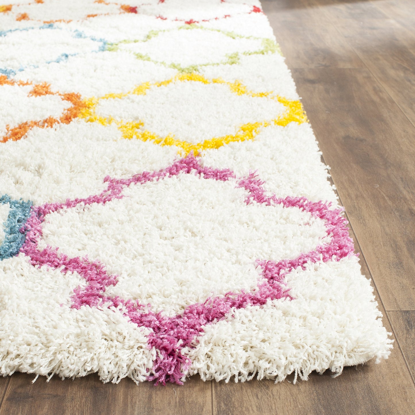 SAFAVIEH Kids Shag Collection Accent Rug - 4' x 6', Ivory & Multi, Rainbow Trellis Design, Non-Shedding & Easy Care, 2-inch Thick Ideal for High Traffic Areas in Foyer, Living Room, Bedroom (SGK569A)