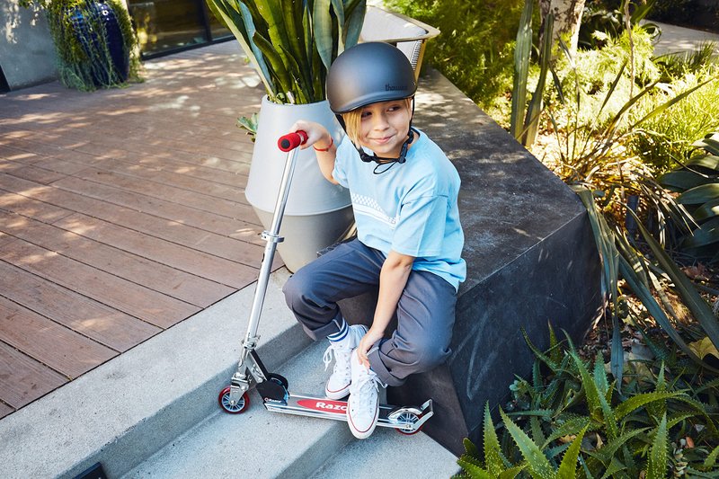 Razor A2 Kick Scooter for Kids Ages 5+ – Wheelie Bar, Foldable, Lightweight, Aluminum Frame, Front Vibration Reducing System, Adjustable Height Handlebars