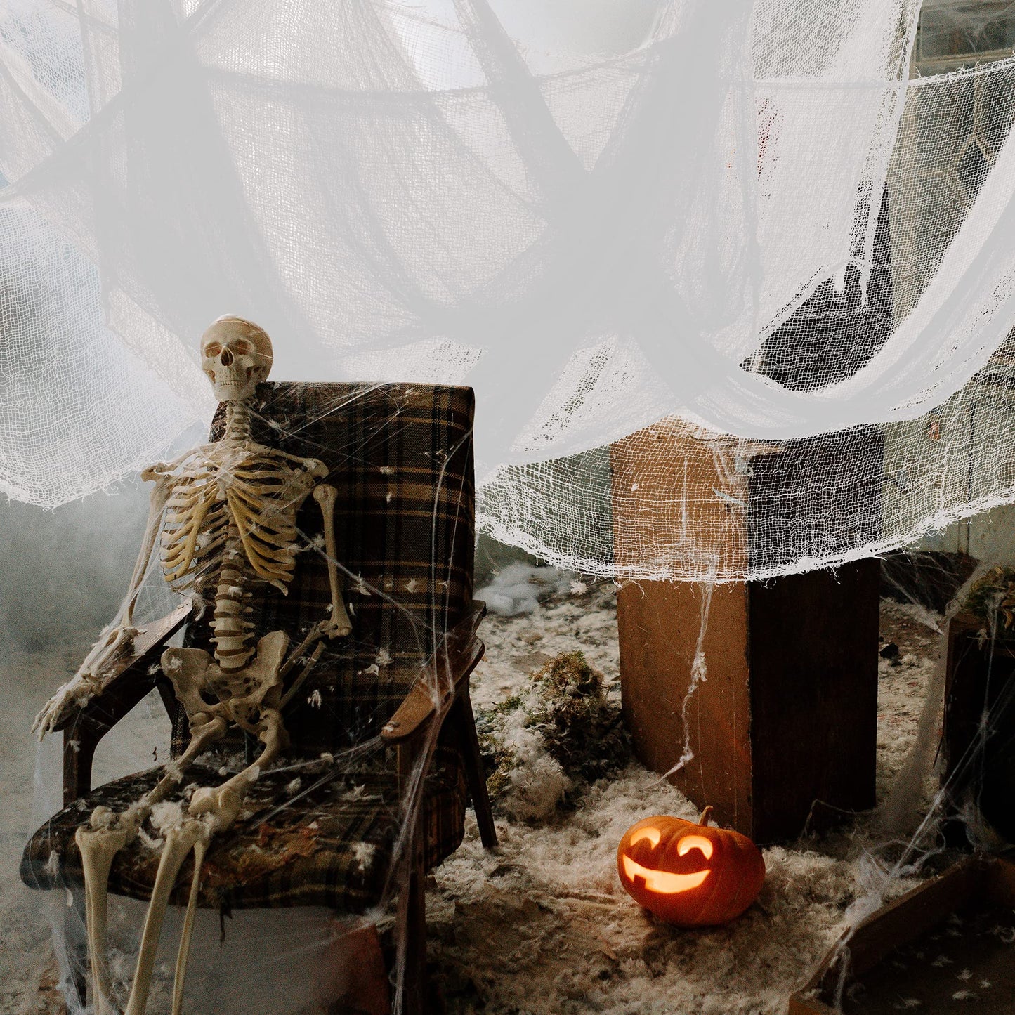 Alpurple 6 PCS Halloween White Creepy Cloth, 30 x 72 Inch Scary Spooky Fabric Cloth, Freaky Loose Weave Creepy Gauze for Halloween Haunted House Party Decoration