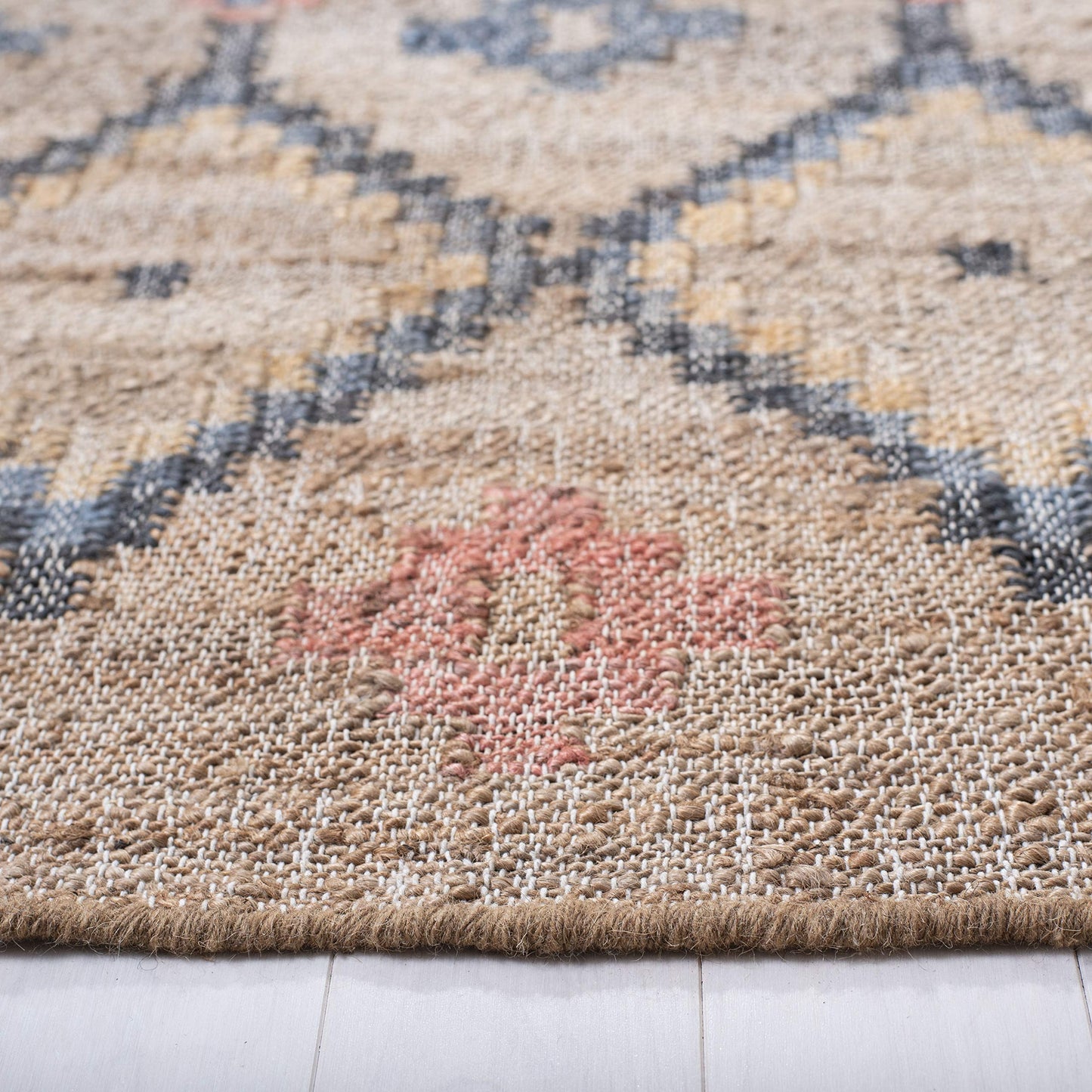 SAFAVIEH Kilim Collection Area Rug - 5' x 8', Natural & Blue, Handmade Moroccan Boho Jute & Cotton, Ideal for High Traffic Areas in Living Room, Bedroom (KLM753A)