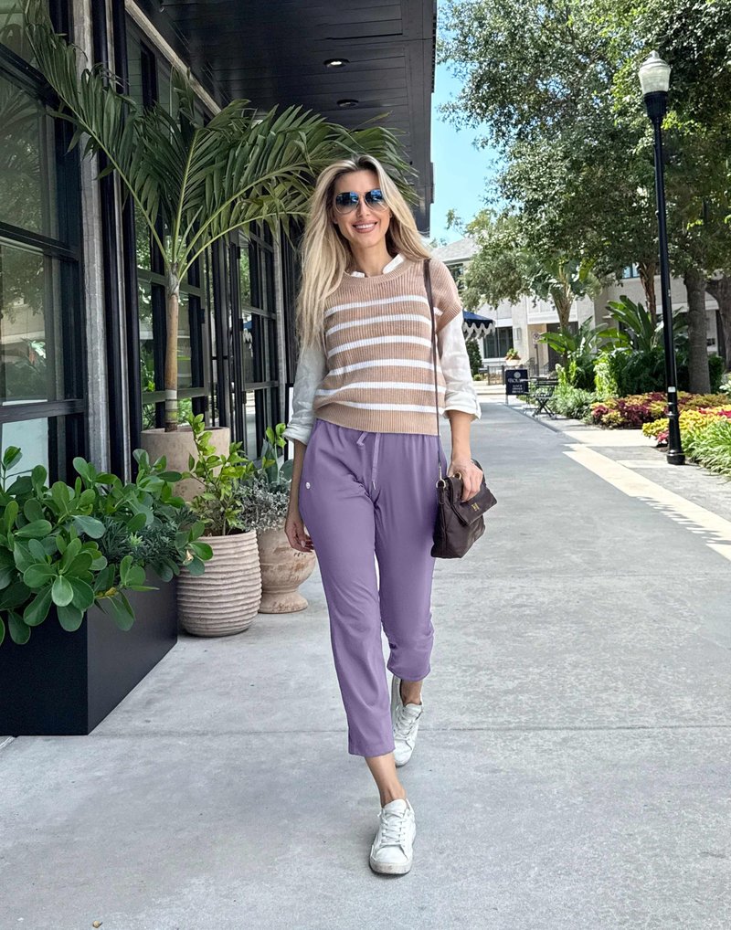 Women's Pants with Deep Pockets 7/8 Stretch Sweatpants for Women Athletic, Golf, Lounge, Work (Purple, Medium)
