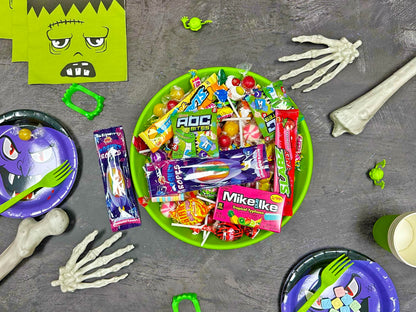 Bulk Candy Bag - 5 Pounds - Halloween Variety Pack Candy - Trick Or Treat Individually Wrapped Candies - Pinata Filler Treats