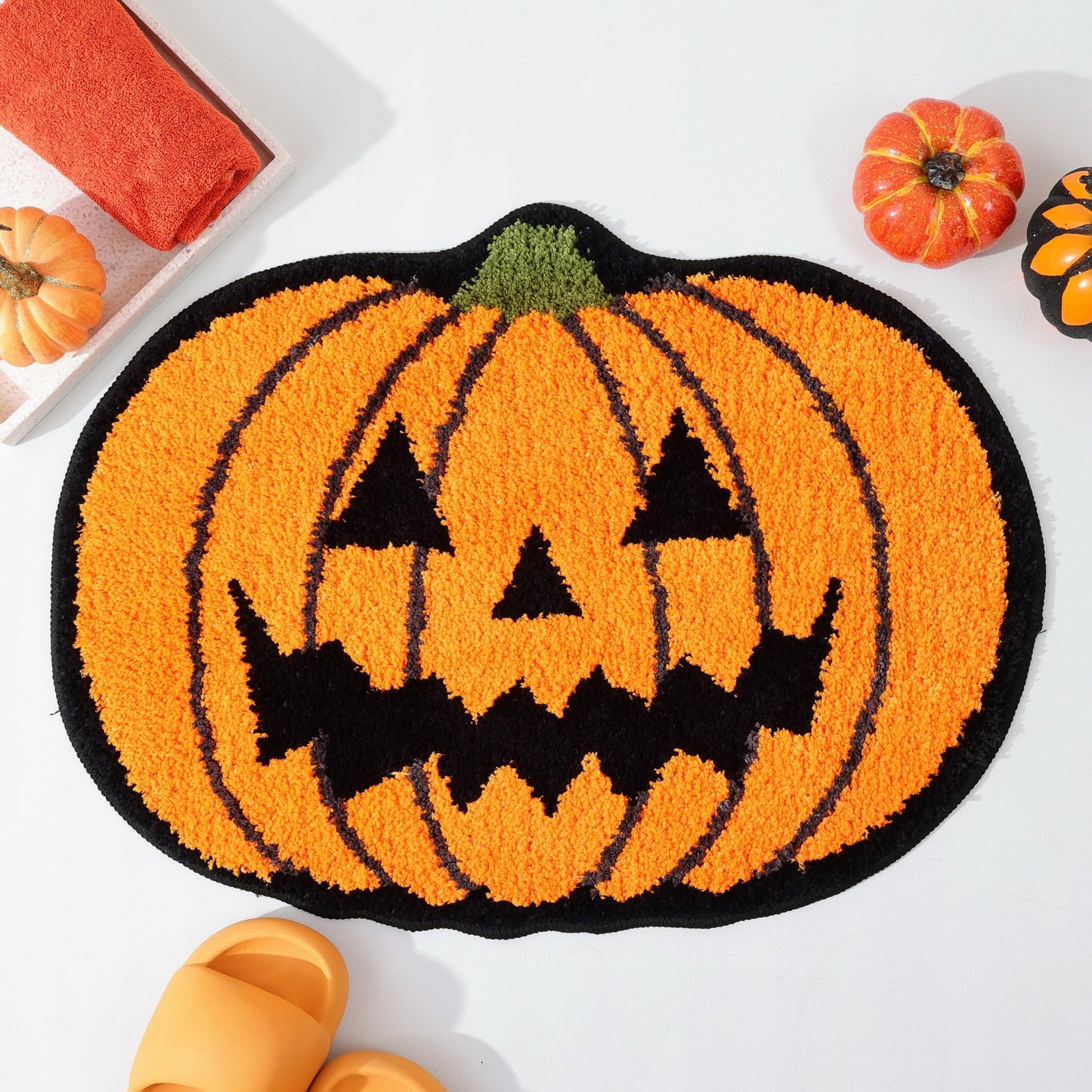 TRUEDAYS Halloween Decor Cute Orange Pumpkin Bath Mat for Bathroom, Pumpkins Halloween Decoration Orange Fun Bathroom Rug Non Slip Cartoon Bath Rug Bathroom Mat Plush Shower Rugs Washable