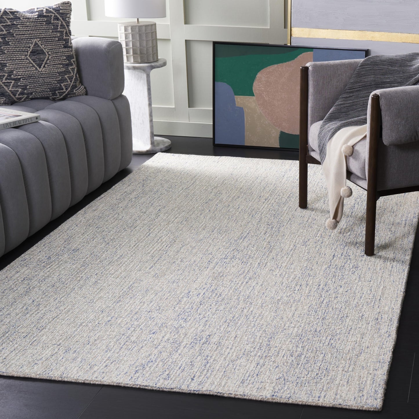 SAFAVIEH Abstract Collection Accent Rug - 4' x 6', Ivory & Blue, Handmade Wool, Ideal for High Traffic Areas in Entryway, Living Room, Bedroom (ABT471M)