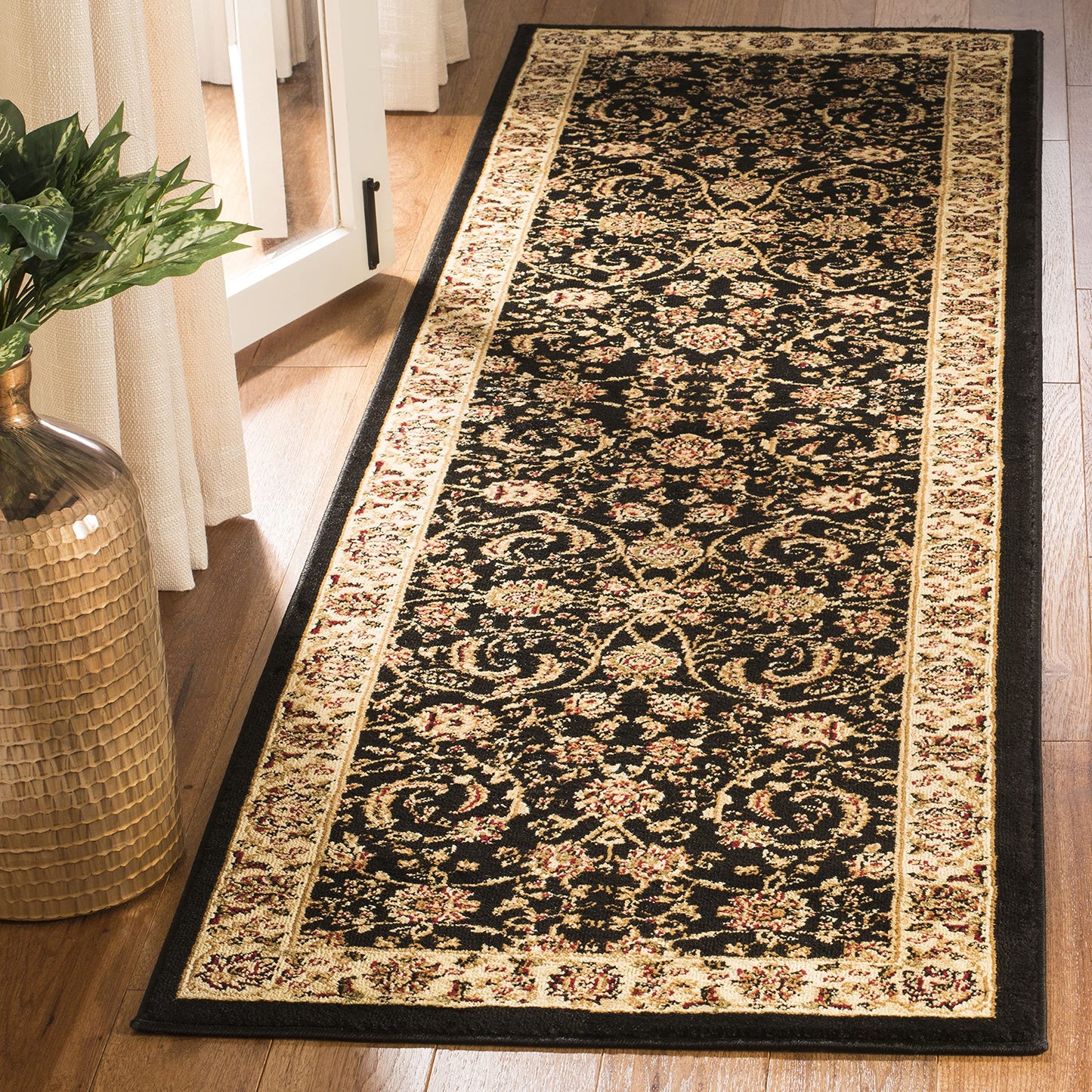 SAFAVIEH Lyndhurst Collection Runner Rug - 2'3" x 6', Black & Ivory, Traditional Oriental Design, Non-Shedding & Easy Care, Ideal for High Traffic Areas in Living Room, Bedroom (LNH219A)