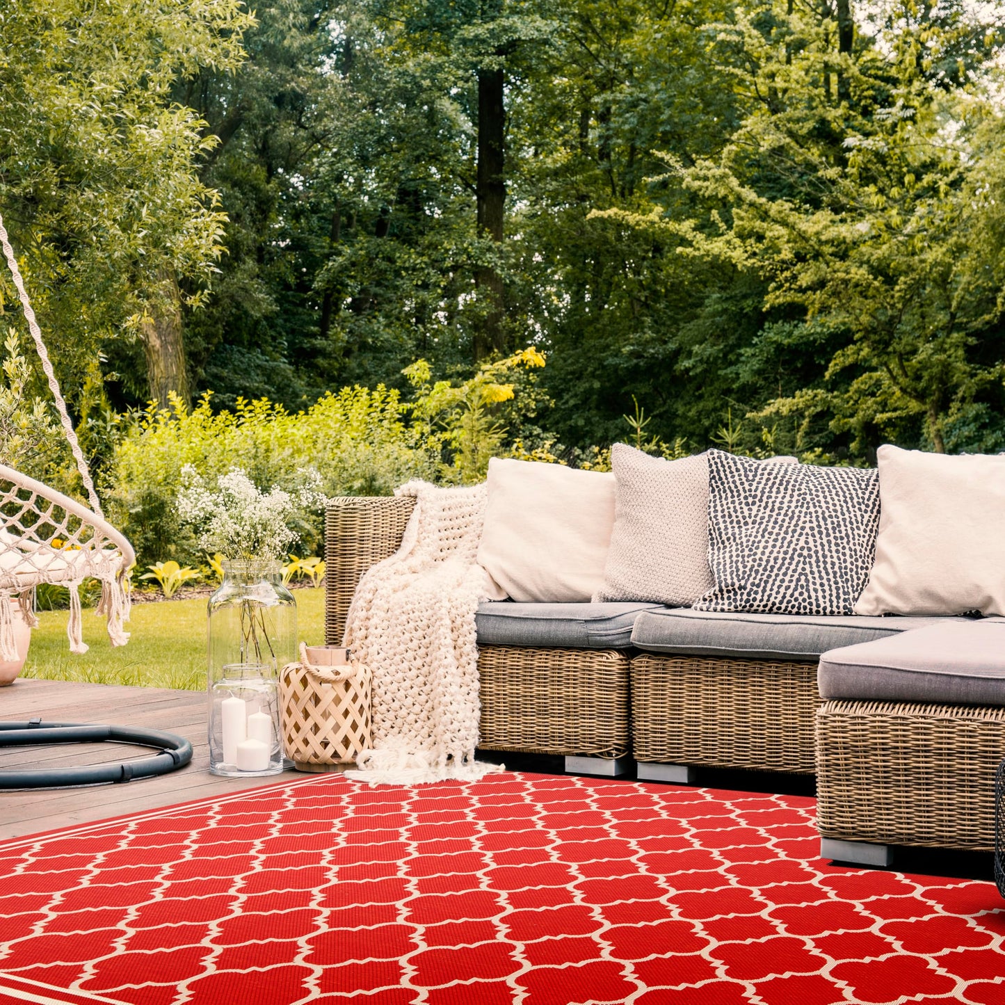 SAFAVIEH Washable Rug Outdoor Courtyard Collection - 9' x 12', Red & Bone, Non-Shedding & Easy Cleaning, Ideal for Patio, Backyard, Mudroom (CY6918-248)