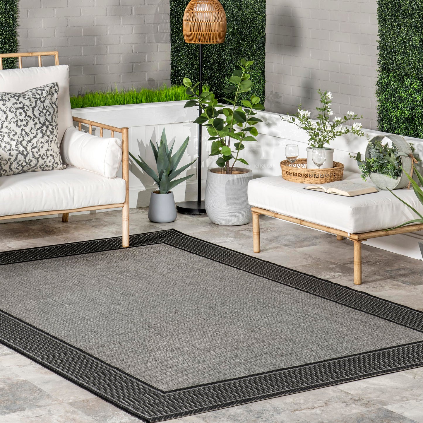 Nuloom Outdoor Performance Gris Grey/Black, 5'3" x 7'6", Solid, Soft and Cozy, High Traffic, Stain Resistant, Easy Clean, Durable Area Rug for Indoor/Outdoor Patio, Deck, Porch, Garden, Courtyard