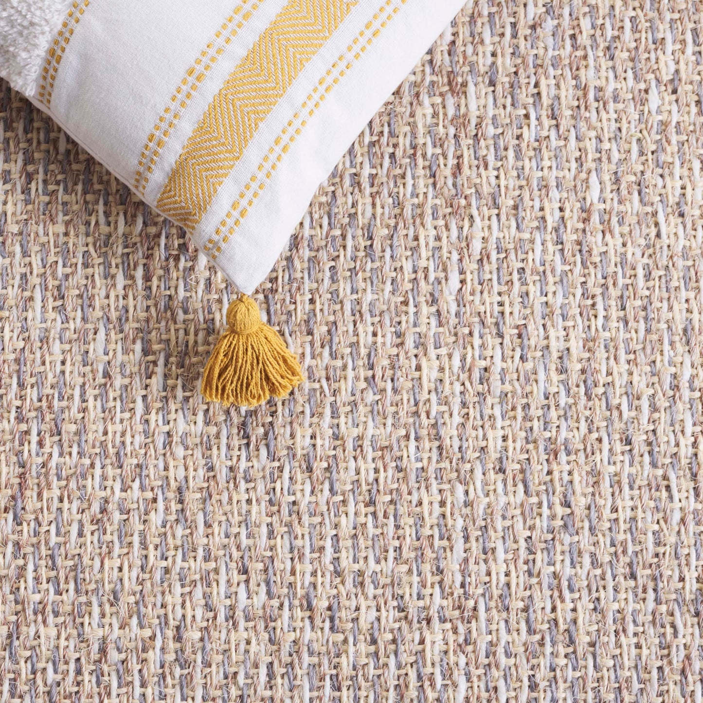 SAFAVIEH Area Rug 5x8 - Natural Fiber Collection - Marble & Beige, Sisal, Ideal for Living Room, Bedroom, Dining Space (NF139B)