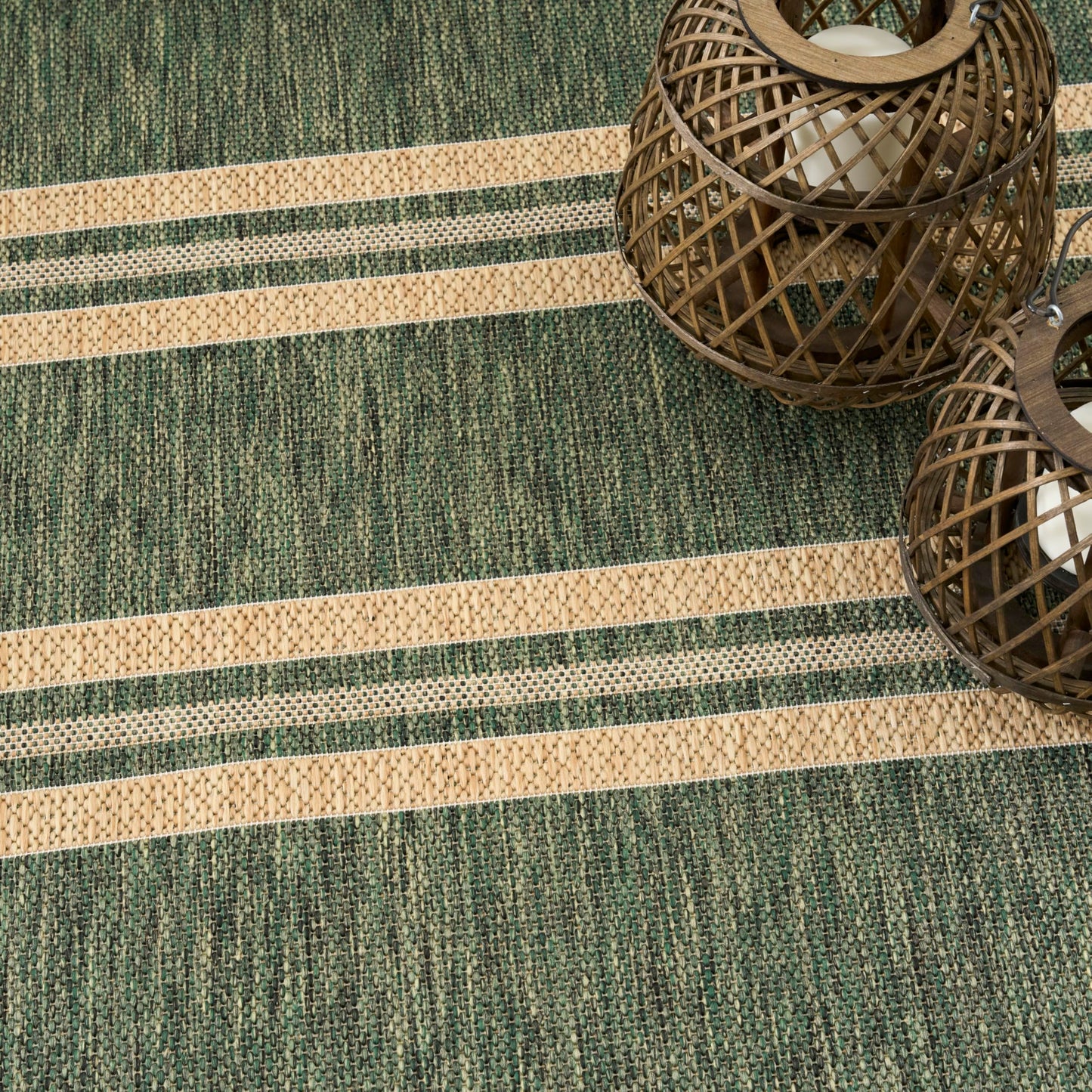 Nourison Home Horizon Indoor/Outdoor Green 8' x 10' Area Rug - Easy Clean, Non Shedding, Bed Room, Living Room, Dining Room, Kitchen (8' x 10')