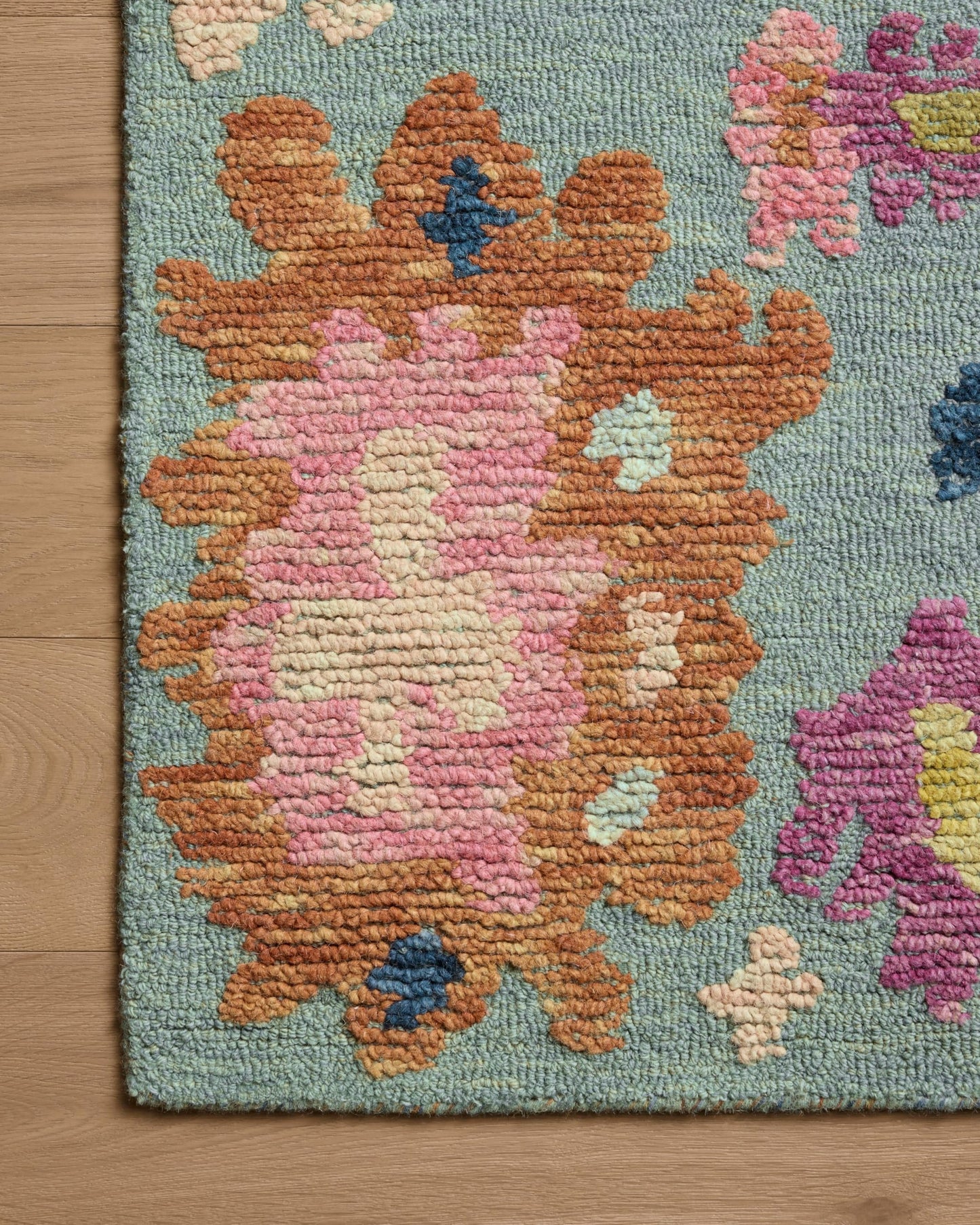 Loloi Tilly Collection TIL-01 Spa/Multi 5'-0" x 7'-6" Area Rug