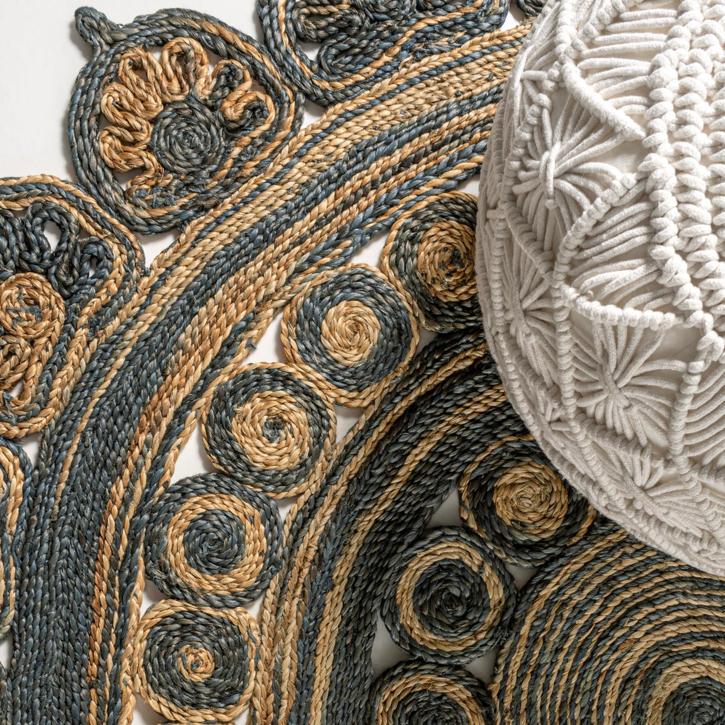 JONATHAN Y Flora Medallion Jute Blue/Natural 4' Round Indoor Area Rug, Bohemian, Contemporary, Easy-Cleaning for Living Room, Bedroom, Kitchen, Pet Friendly, Non-Shedding (RNF118A-4R)