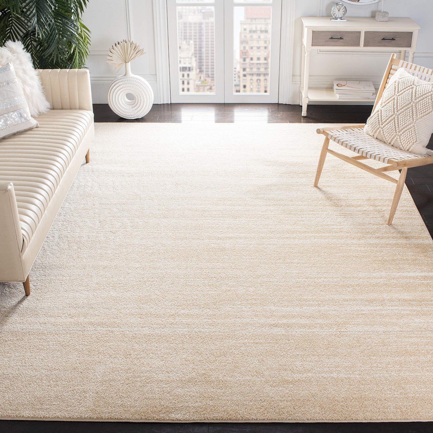 SAFAVIEH Area Rug 9x12 - Adirondack Collection - Large - Champagne & Cream, Modern Ombre Design, Non Shedding & Easy to Clean, Ideal for Living Room, Bedroom, Office, Dining Space (ADR113W)