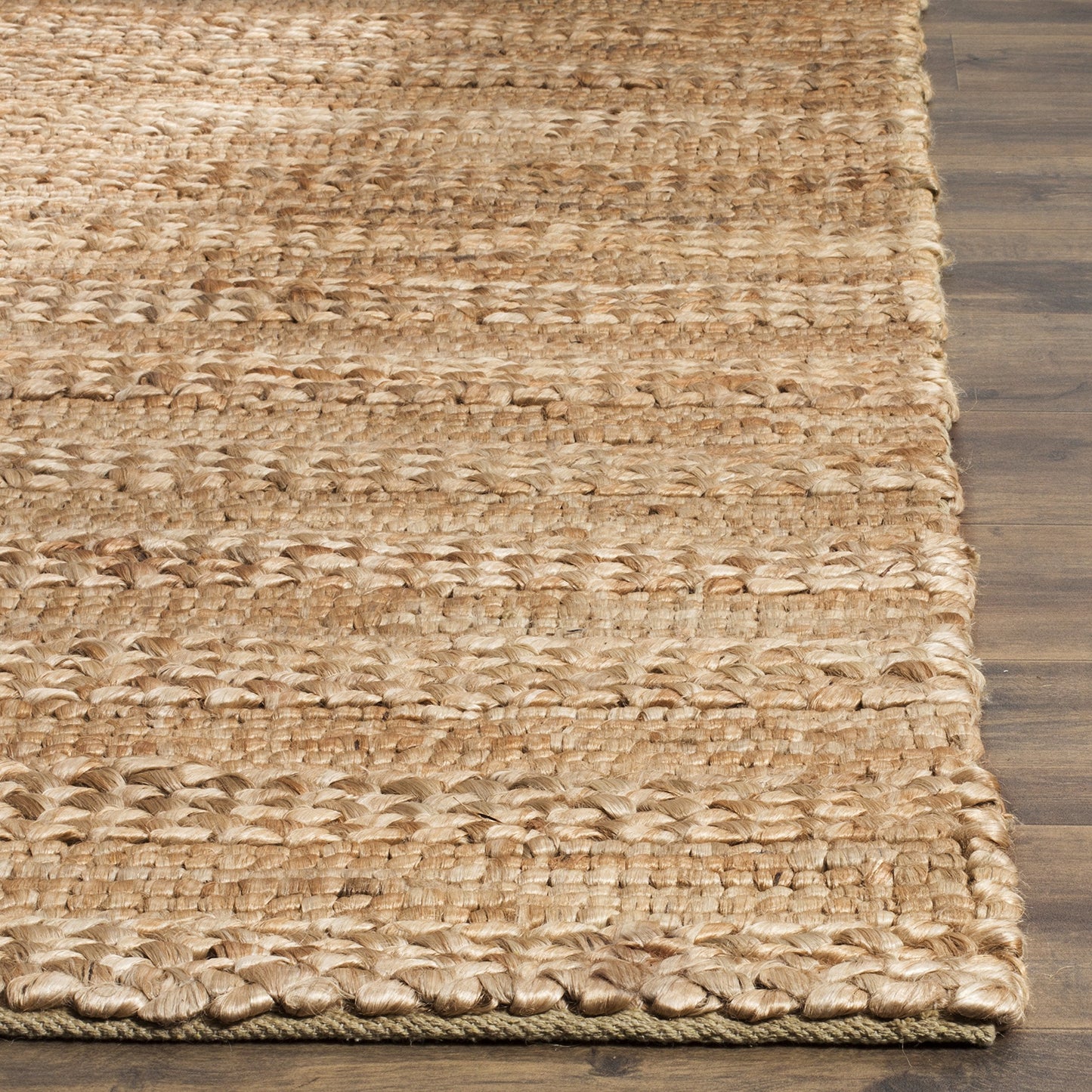 SAFAVIEH Natural Fiber Collection Accent Rug - 2' x 3', Natural, Handmade Jute, Braided Woven Design, Ideal for Living Room, Bedroom (NF212A)