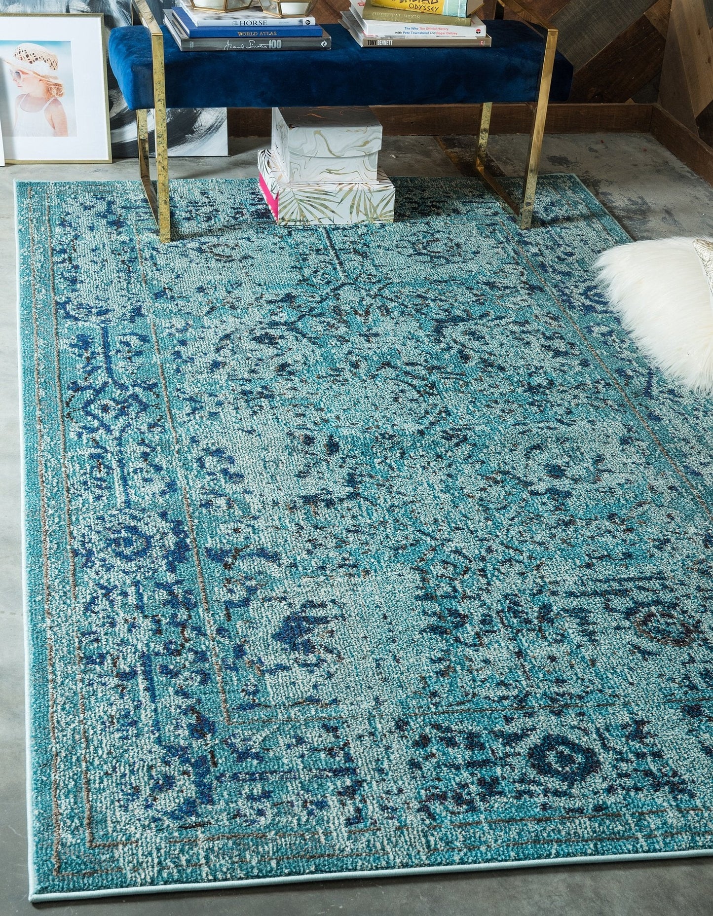 Unique Loom Medici Collection Vintage Botanical Traditional Light Blue Area Rug (5' 0 x 8' 0)