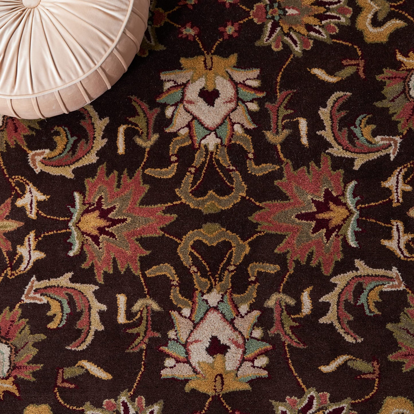 SAFAVIEH Heritage Collection Area Rug - 7'6" x 9'6", Brown & Beige, Handmade Traditional Oriental Wool, Ideal for High Traffic Areas in Living Room, Bedroom (HG818A)