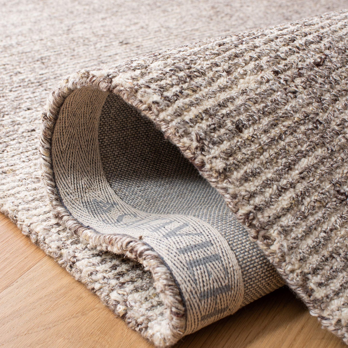 SAFAVIEH Himalaya Collection Area Rug - 10' x 14', Brown, Handmade Wool & Viscose, Ideal for High Traffic Areas in Living Room, Bedroom (HIM153T)