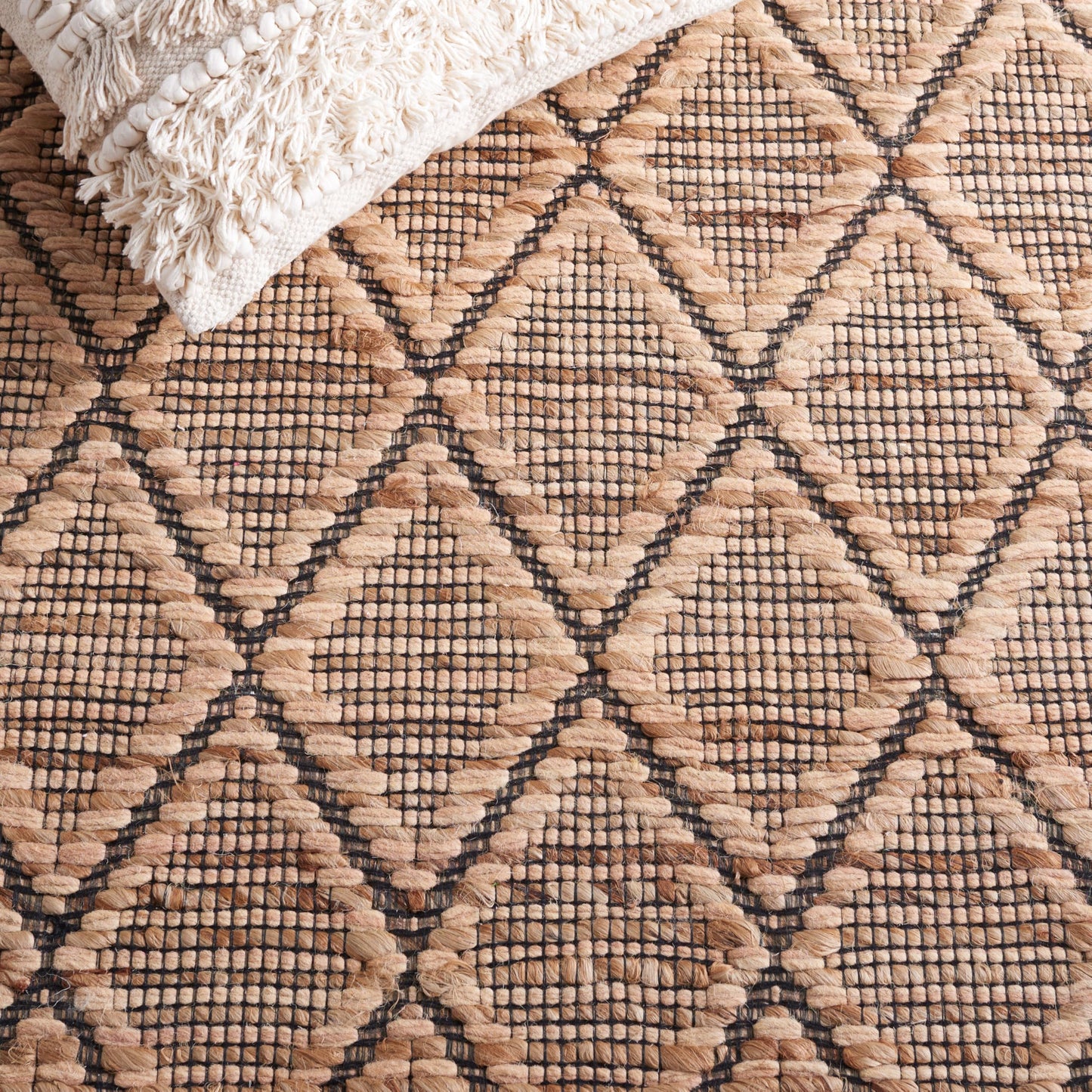 SAFAVIEH Natural Fiber Collection Area Rug - 5' x 8', Natural, Handmade Farmhouse Trellis Wool & Jute, Ideal for High Traffic Areas in Living Room, Bedroom (NFB175A)