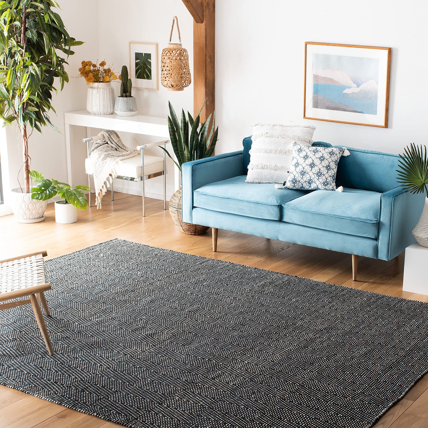 SAFAVIEH Area Rug 8x10 - Kilim Collection - Large - Black & Ivory, Flat Weave Wool Design, Ideal for Living Room, Bedroom, Office, Dining Space (KLM380Z)