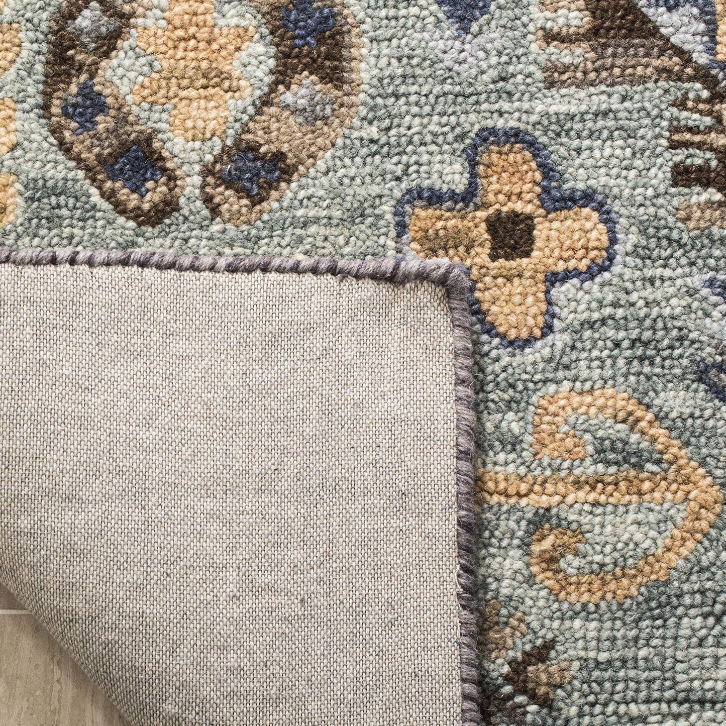 SAFAVIEH Aspen Collection Runner Rug - 2'3" x 7', Blue & Beige, Handmade Boho Wool, Ideal for High Traffic Areas in Living Room, Bedroom (APN504A)