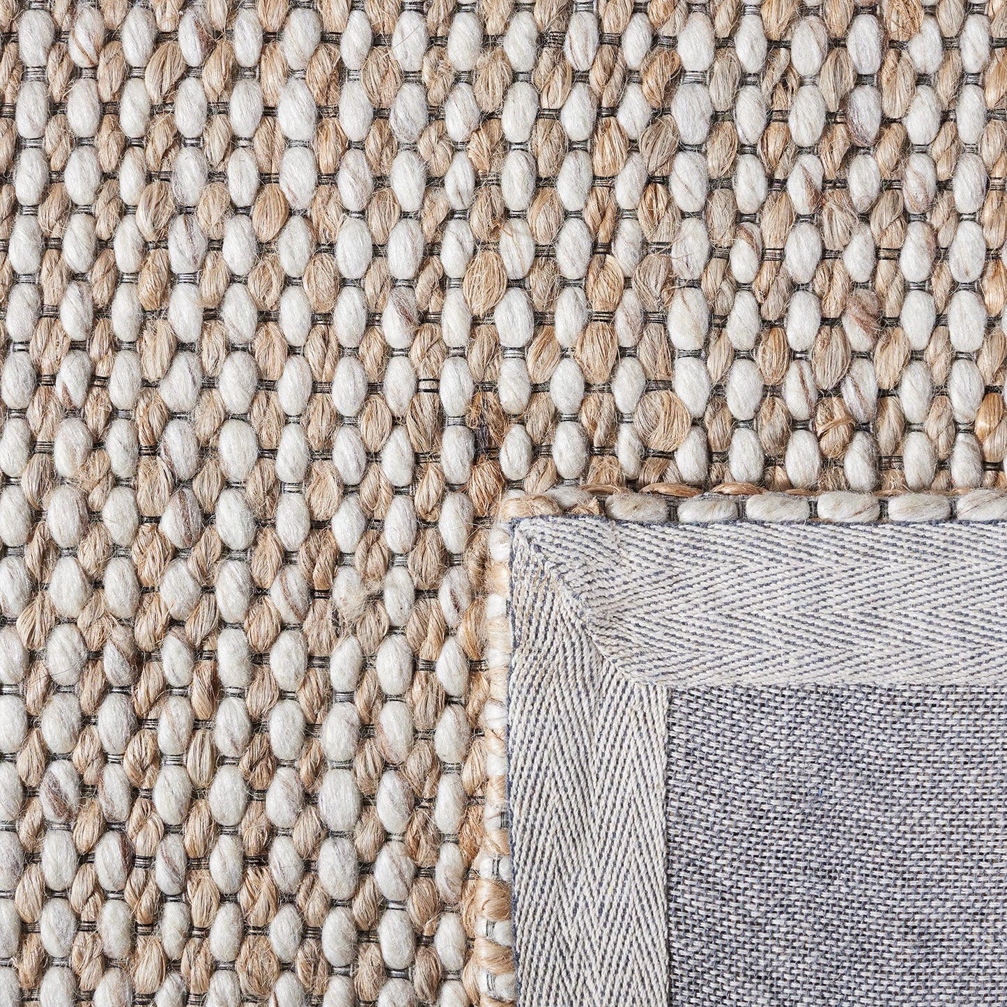 SAFAVIEH Natural Fiber Collection Accent Rug - 3' x 5', Natural & Beige, Handmade Farmhouse Jute & Wool, Ideal for High Traffic Areas in Entryway, Living Room, Bedroom (NFB553B)