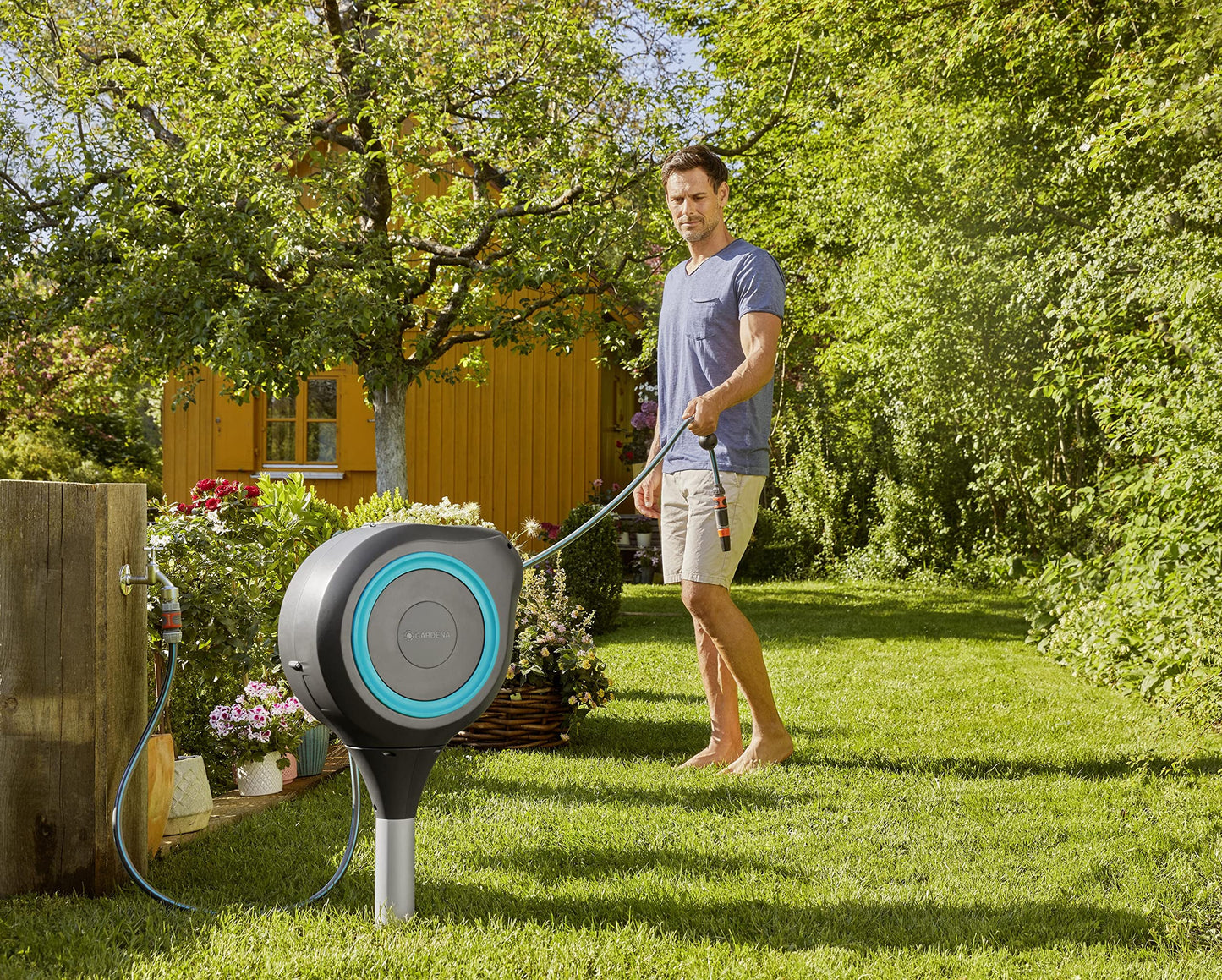 GARDENA 18614-80 | 66' x 1/2" Automatic Retractable Garden Hose Reel on Metal Spike, Outside Garden Hose with 360° swivel Rotation to Reach All Areas of Your Yard. Relocate Hose Reel Easily