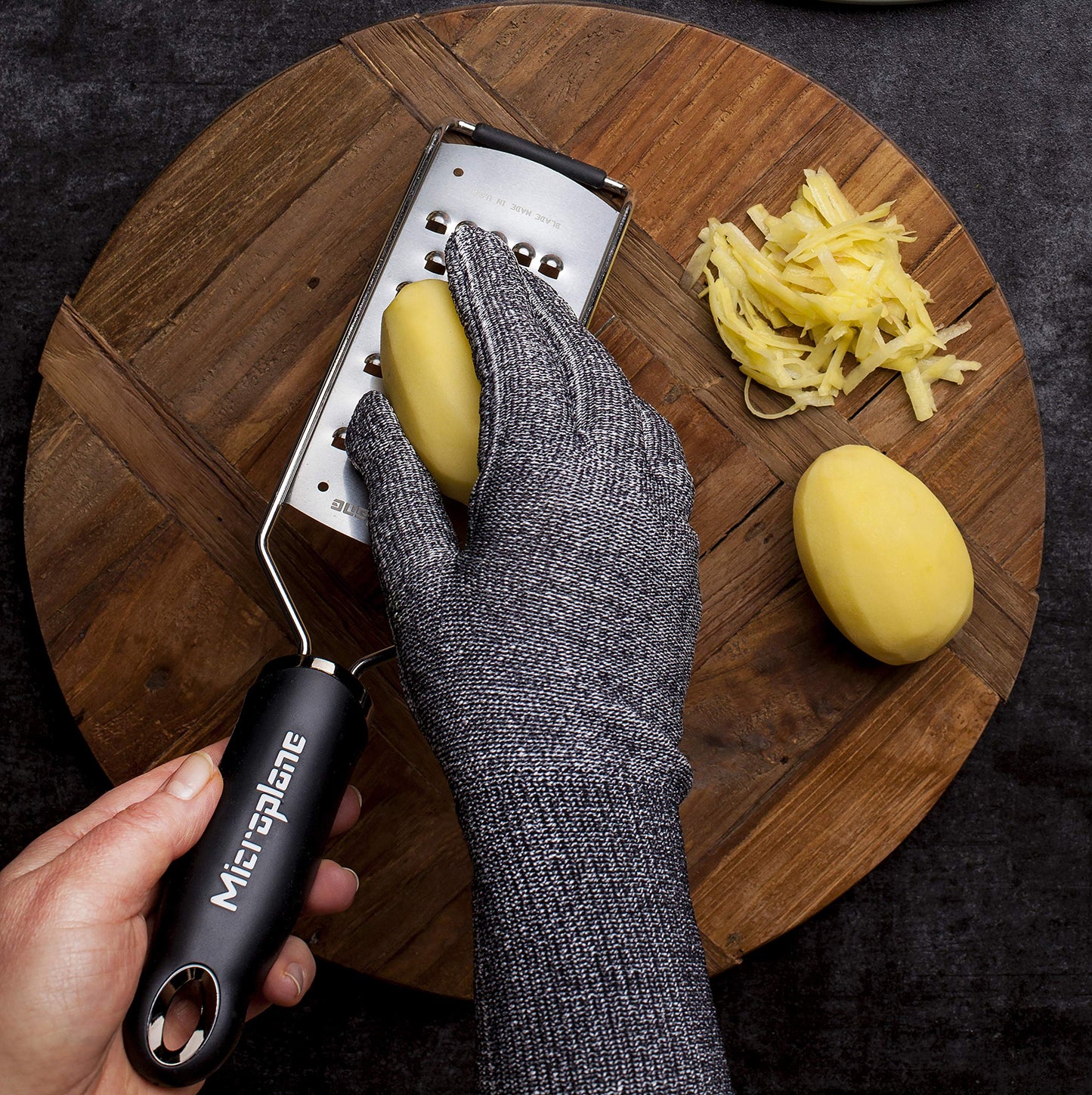 Microplane Cut-Resistant Glove One size fits all One piece 34027