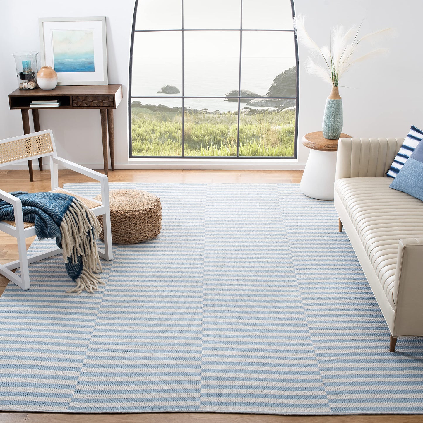 SAFAVIEH Montauk Collection Area Rug - 9' x 12', Ivory & Light Blue, Handmade Stripe Cotton, Ideal for High Traffic Areas in Living Room, Bedroom (MTK715B)