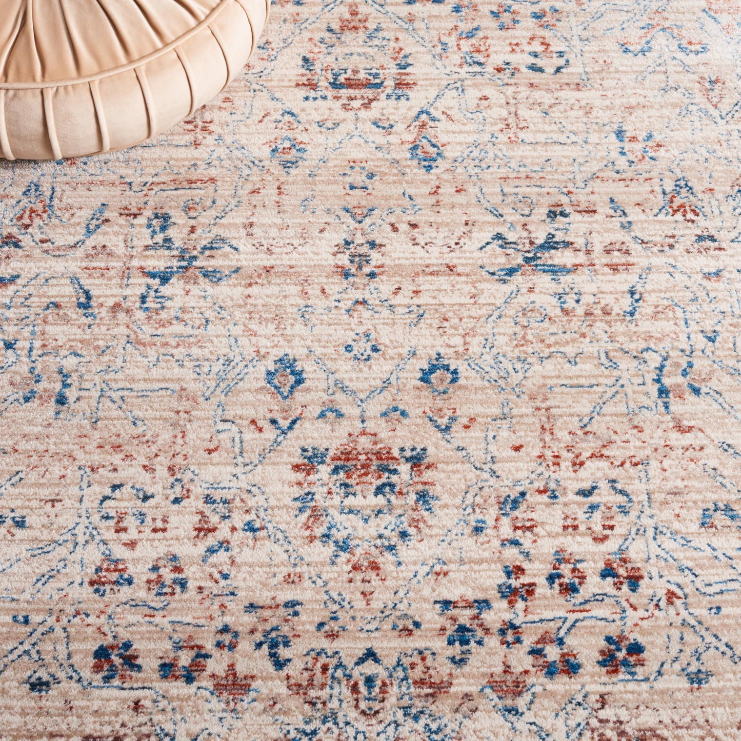 SAFAVIEH Persian Collection Accent Rug - 4' x 6', Beige & Rust, Boho Oriental Design, Non-Shedding & Easy Care, Ideal for High Traffic Areas in Entryway, Living Room, Bedroom (VTP427B)