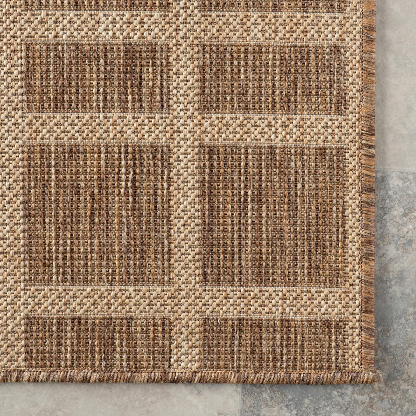 Nuloom Vanya Checkered 7' x 9' Indoor/Outdoor Area Rug for Living Room Patio Deck Front Porch, Light Brown