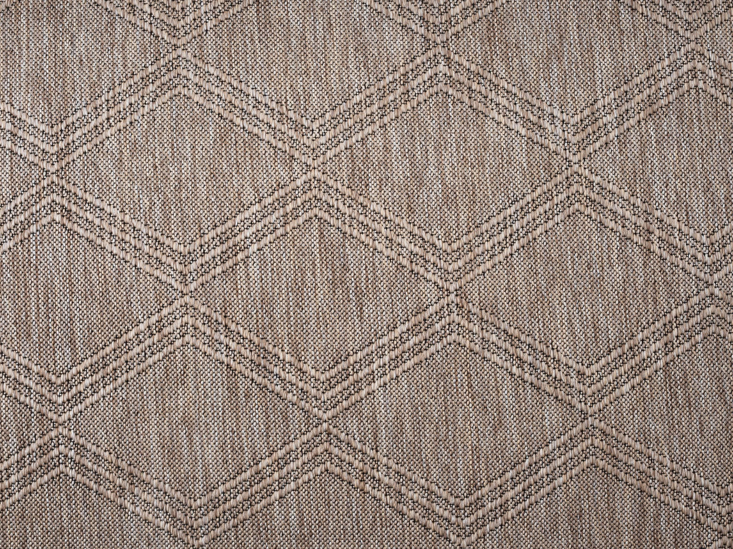 RUGGERRUGS Darla Textured Foldable Indoor Outdoor Rug, 4x6, Weather Resistant, Easy Clean, UV Resistant, Lightweight Contemporary Geometric Patio Carpet for Porch, Deck, Living Room (4' x 6', Beige)
