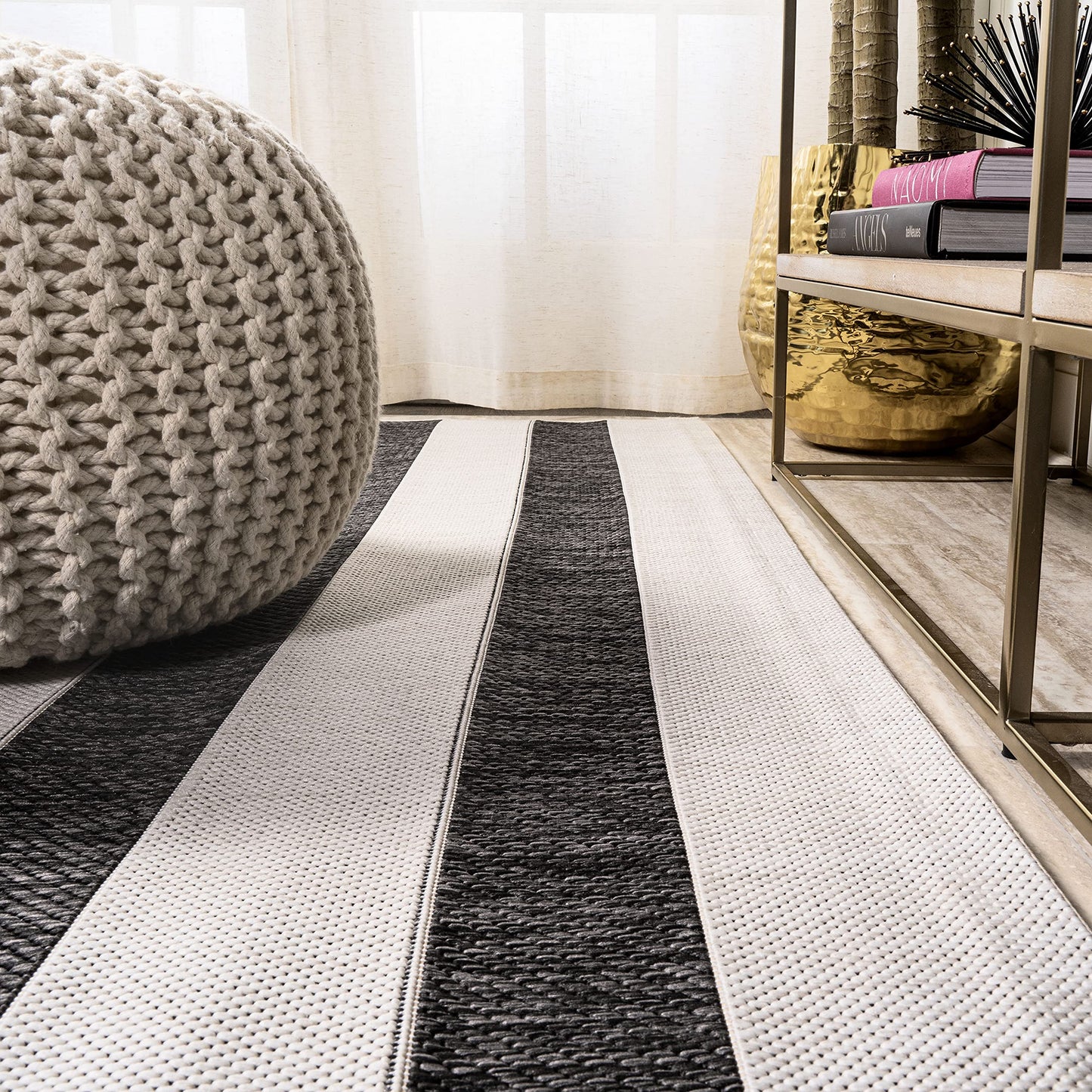 JONATHAN Y Wide Stripe Indoor Outdoor Area Rug 8X10 Black/Cream, Aveiro for Backyard, Patio, Porch, Easy-Cleaning, High Traffic, Pet-Friendly, Non-Shedding (SMB112B-8)